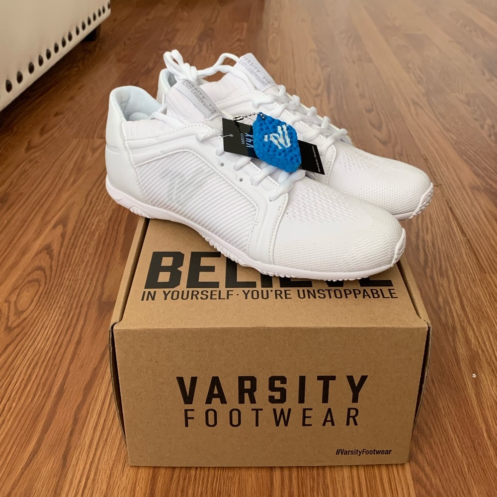 Varsity V4X Cheer Shoes